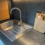 Gemuetliche Und Moderne 아파트 *
