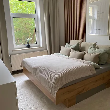 Gemuetliche Und Moderne